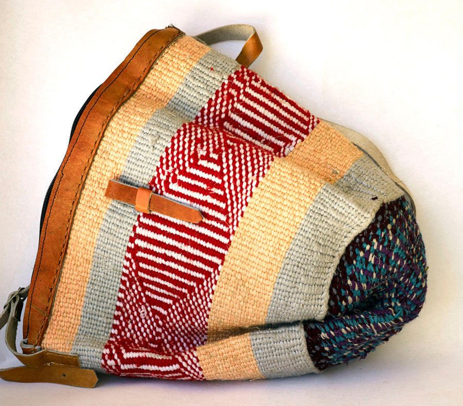 Handcrafted colorful hemp thread knitted shoulder bags