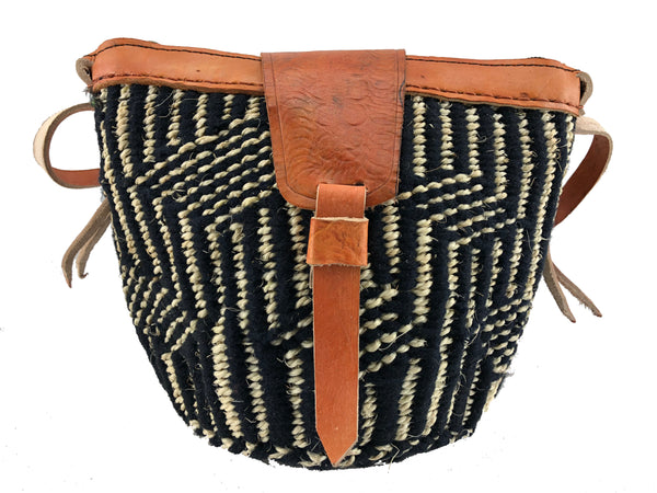 Handcrafted colorful hemp thread knitted shoulder bags (Medium size)