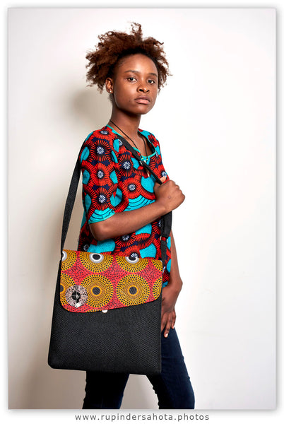 Kilimanjaro Messenger Laptop Bag